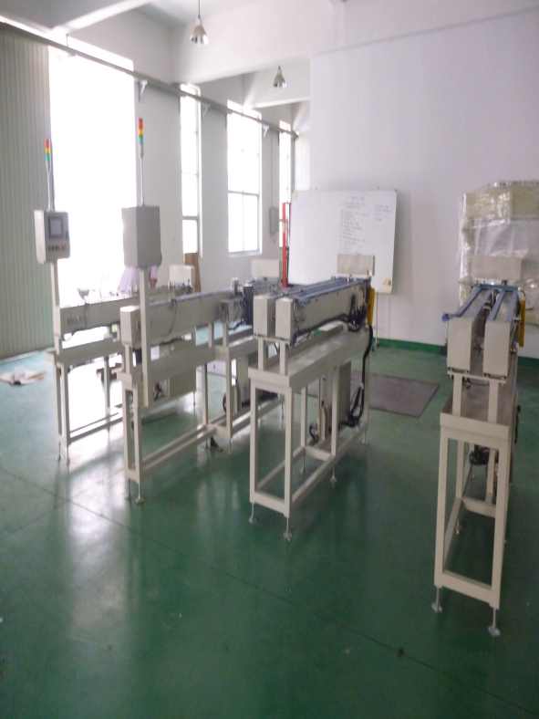 汽车轴承自动上料机